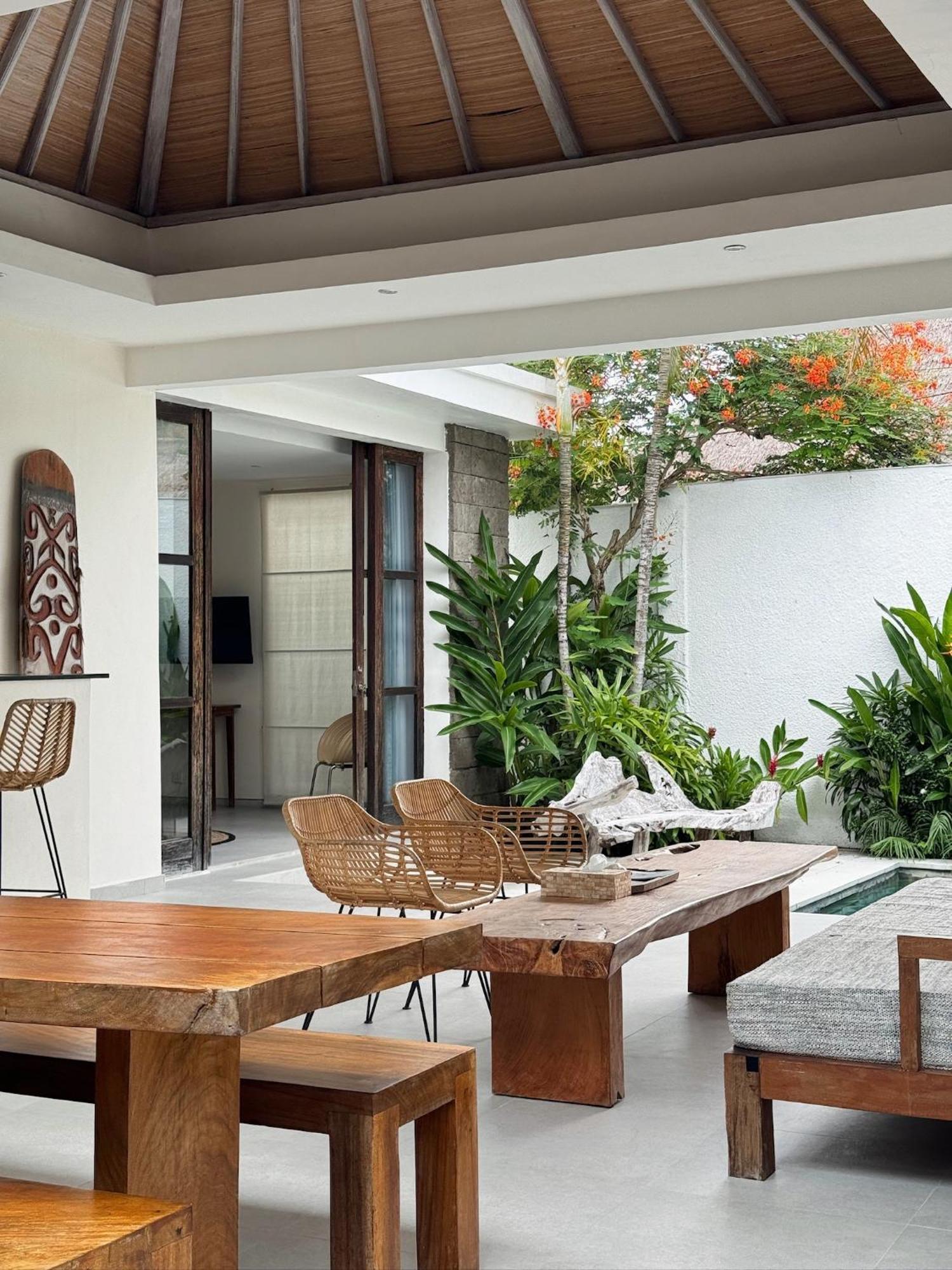 Aster Villa Seminyak Екстер'єр фото